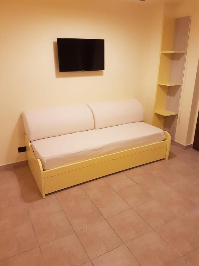 B&B Mary Grace Rossano Stazione Eksteriør bilde